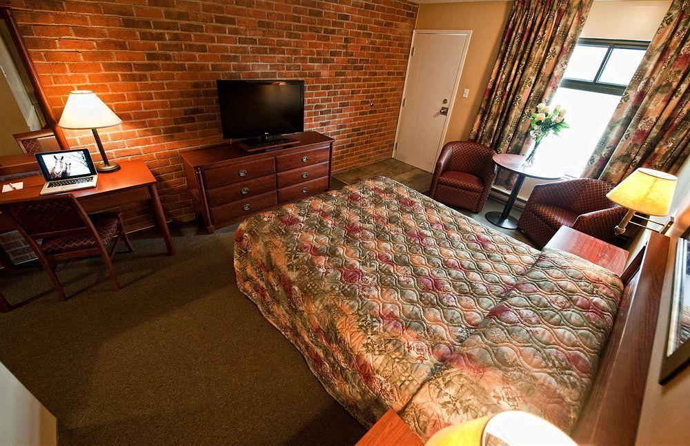 Motel Adam Γκατινό Εξωτερικό φωτογραφία