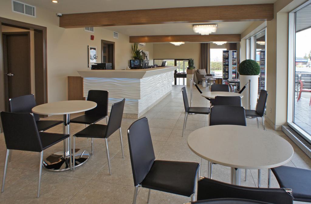 Motel Adam Γκατινό Εξωτερικό φωτογραφία